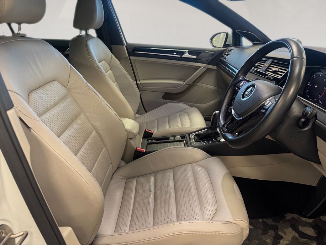 2019 Volkswagen Golf