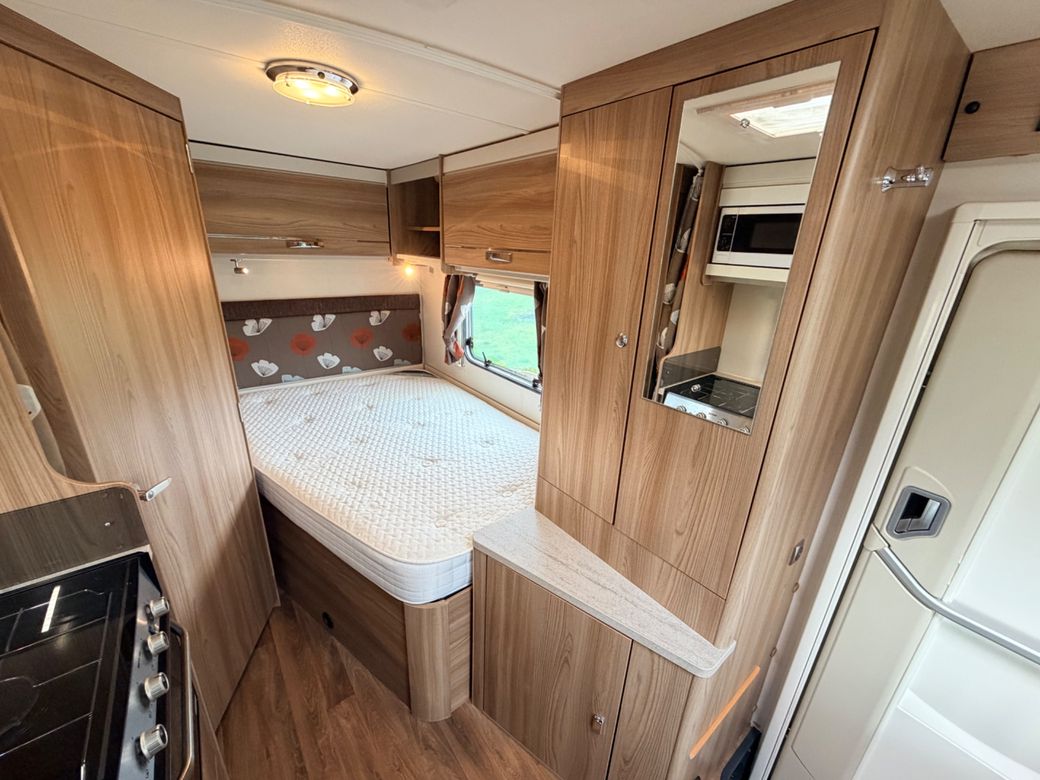 2016 SWIFT  SWIFT ESCAPE 663 LOW PROFILE AUTO 4 BERTH 