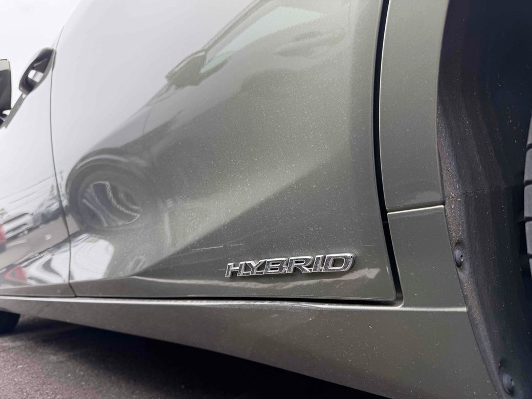 2021 Lexus ES 300h