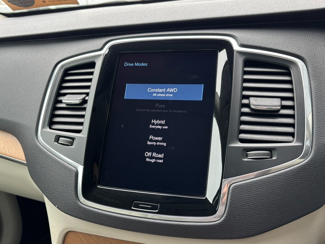 2022 Volvo XC90
