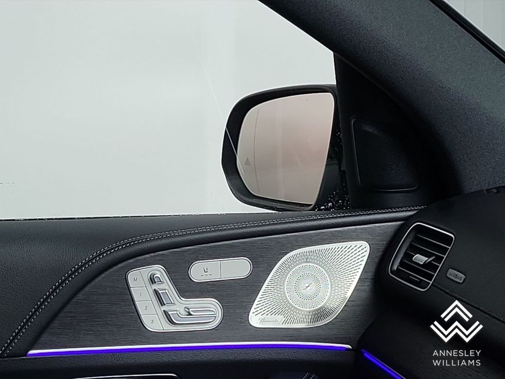 2025 Mercedes-Benz GLE Class