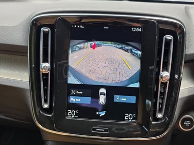 2021 Volvo XC40