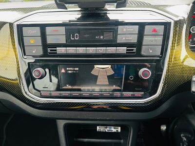 2017 Volkswagen up!