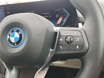 2024 BMW iX1