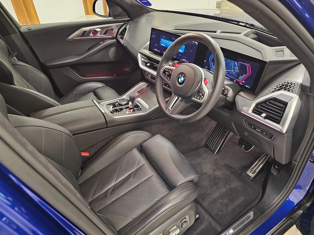 2026 BMW XM