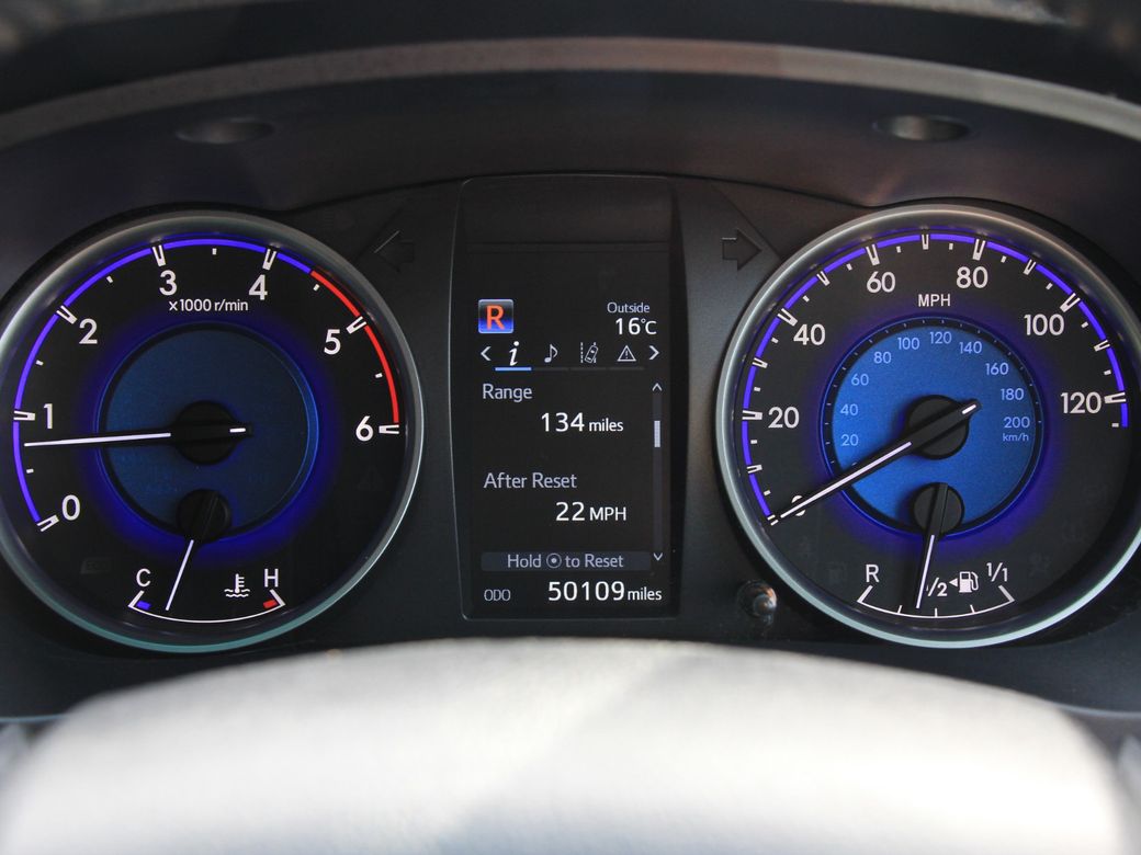 2019 Toyota Hilux