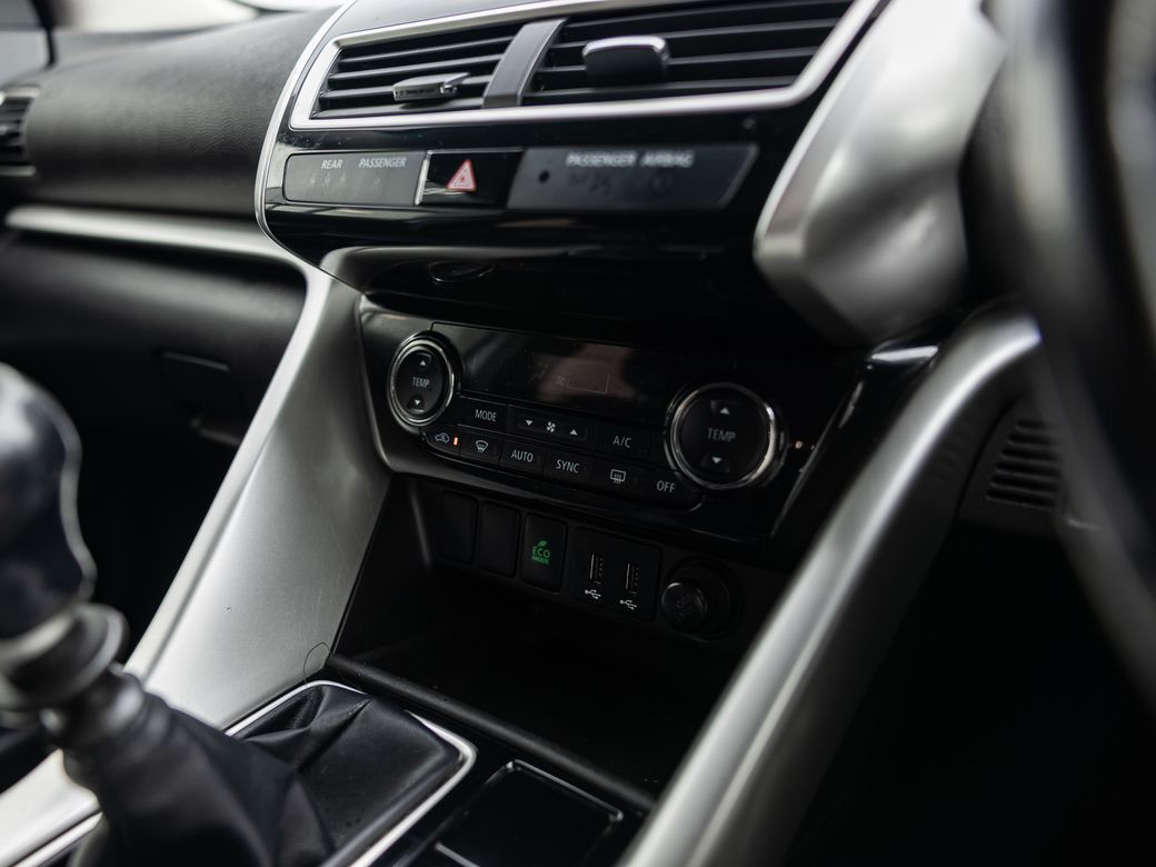 2019 Mitsubishi Eclipse