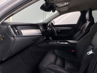 2019 Volvo V90