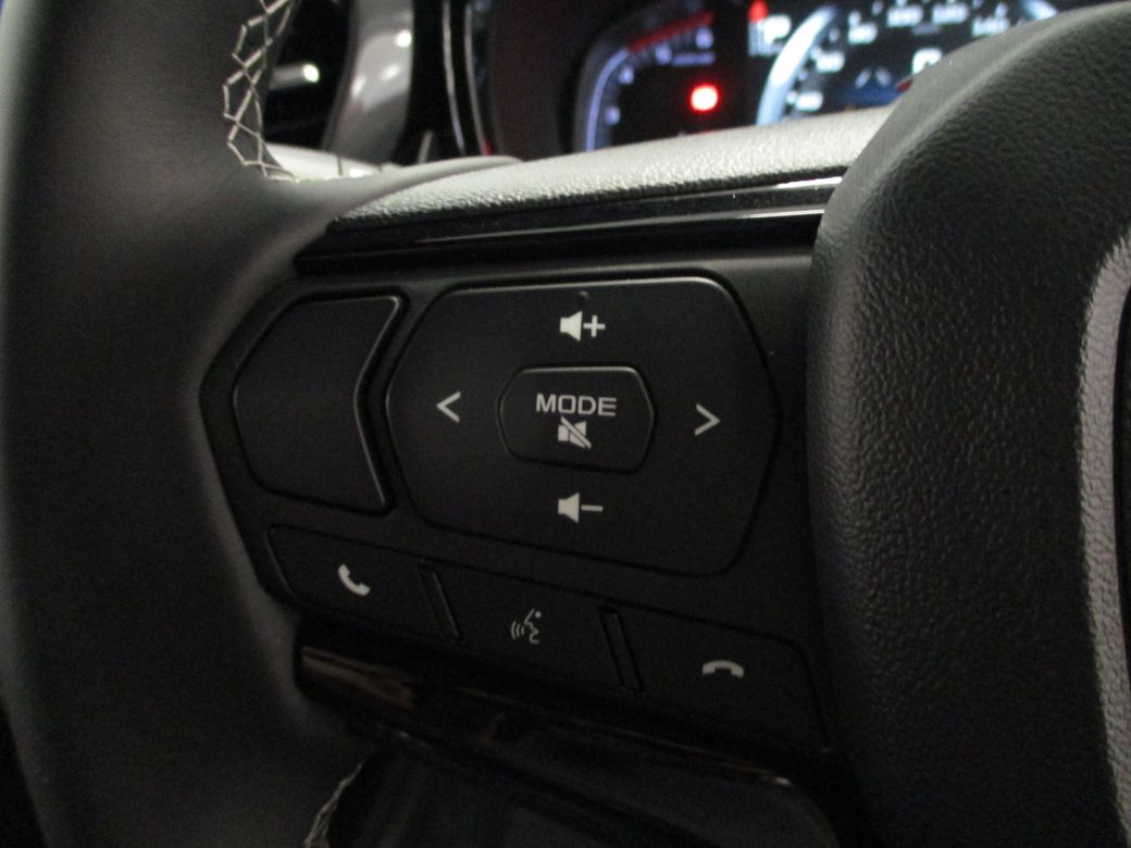 2025 Isuzu D-MAX