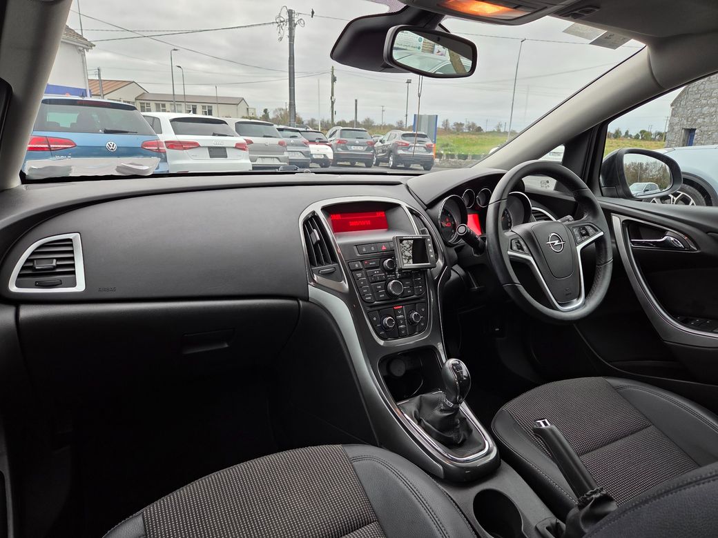 2014 Opel Astra