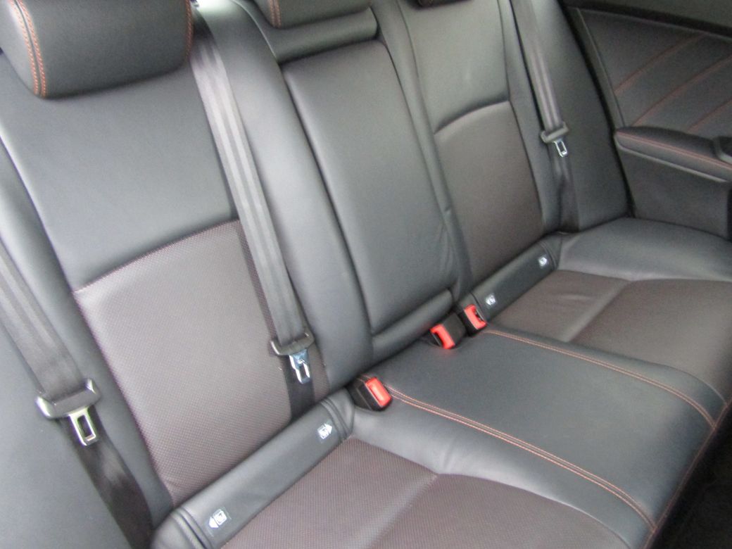 2016 Toyota Avensis