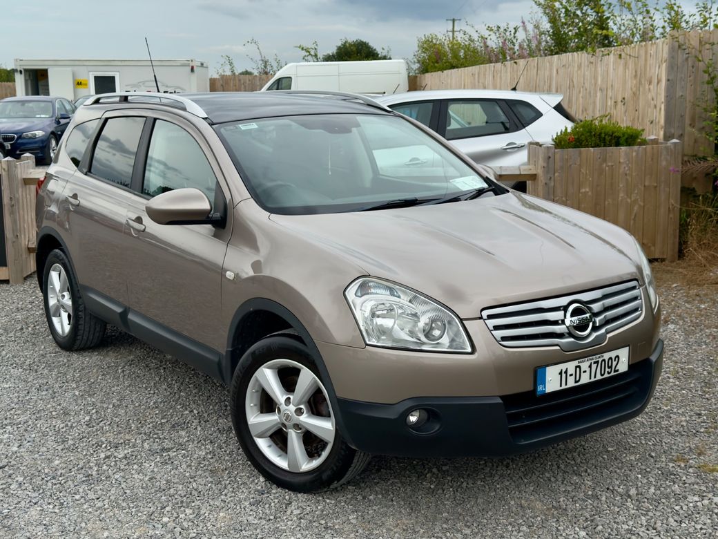 2011 Nissan Qashqai +2