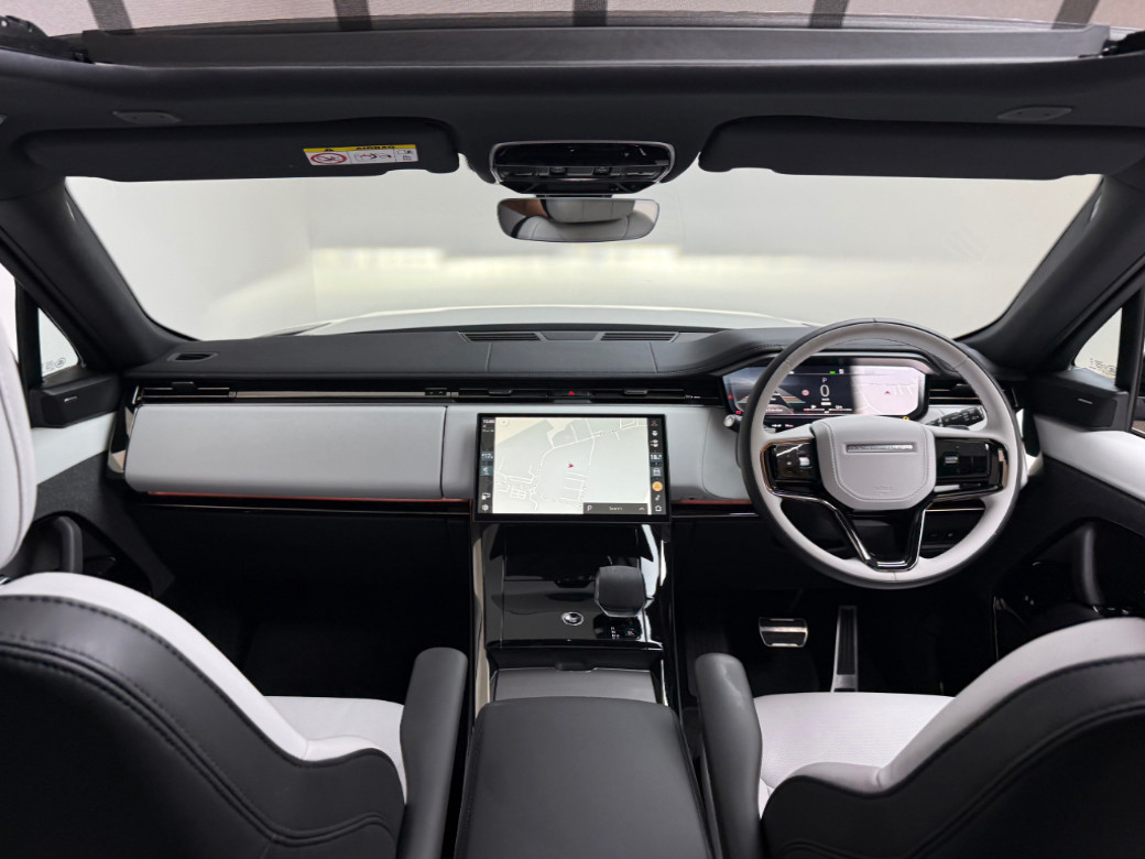 2025 Land Rover Range Rover Sport