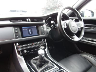 2017 Jaguar XF