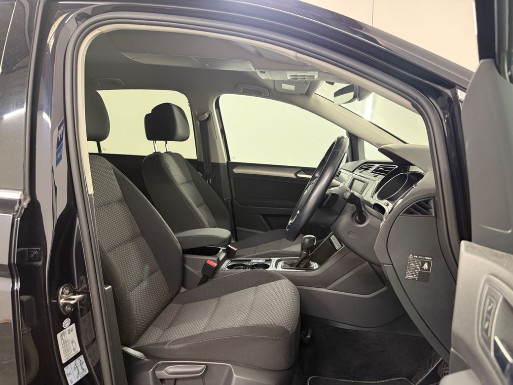 2017 Volkswagen Touran