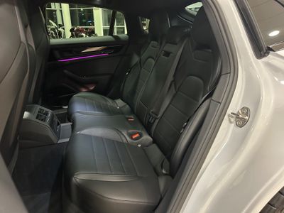 2024 Porsche Panamera