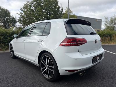 2016 Volkswagen Golf