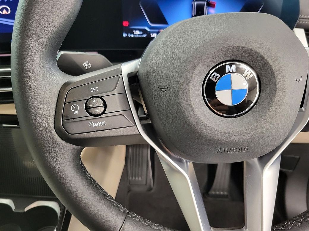 2025 BMW X1