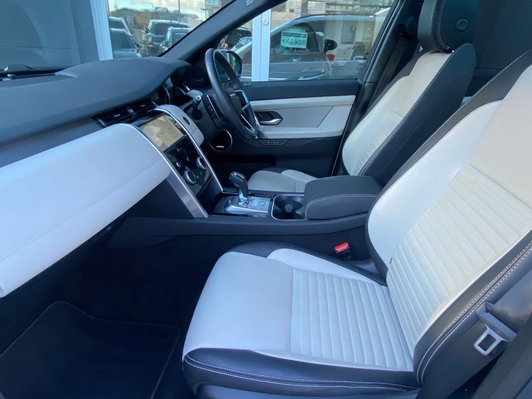 2023 Land Rover Discovery Sport