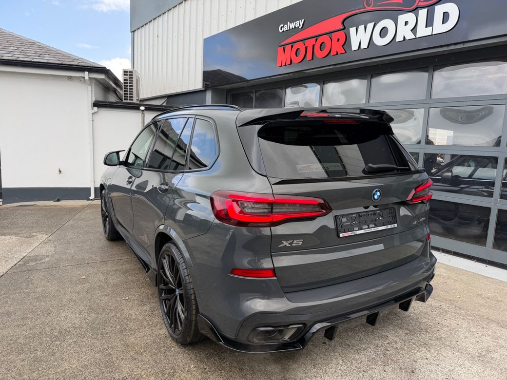 2023 BMW X5