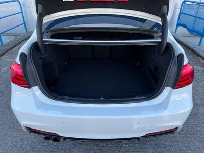 2018 BMW 3 Series