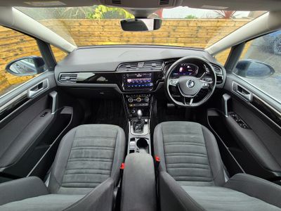 2022 Volkswagen Touran