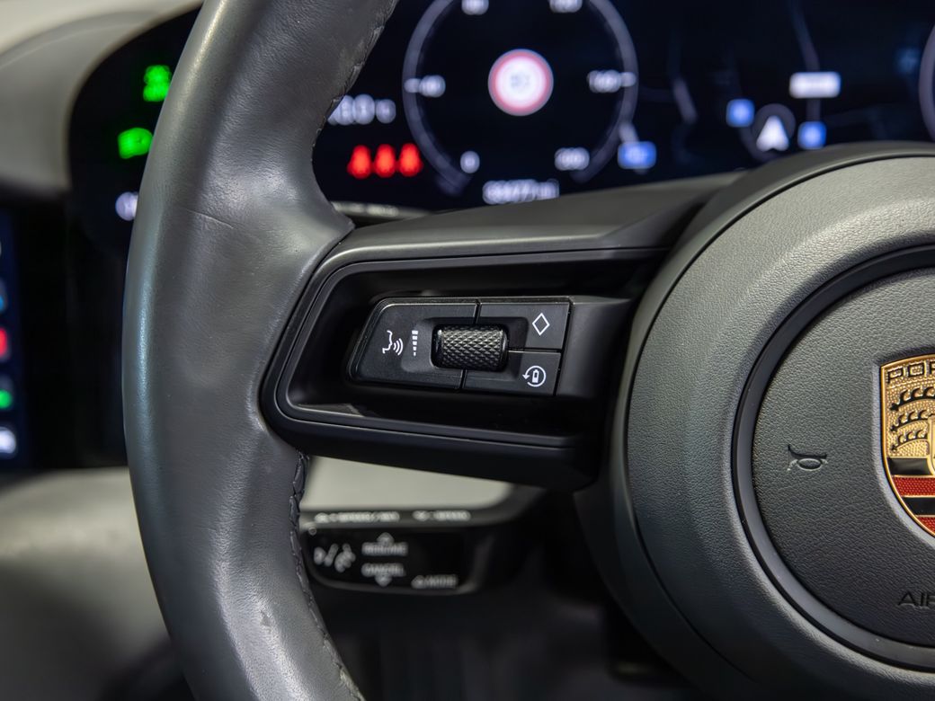 2023 Porsche Taycan