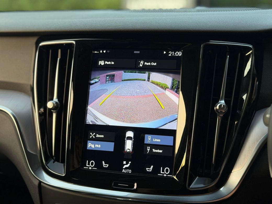 2020 Volvo V60