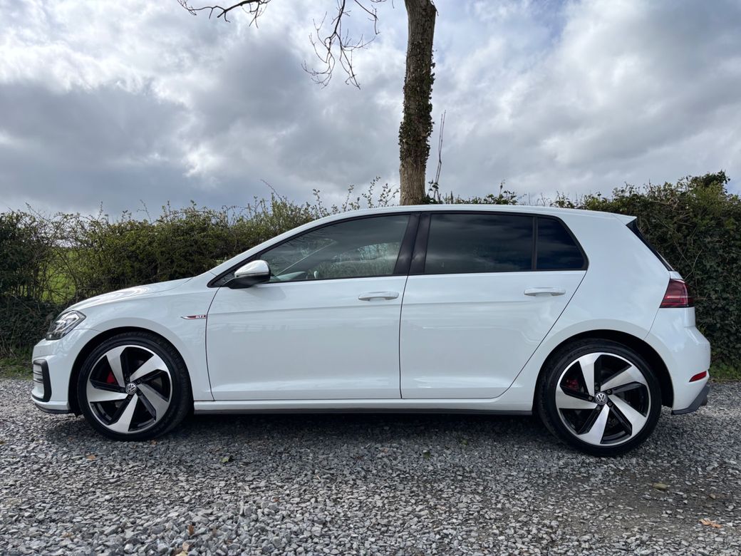 2018 Volkswagen Golf