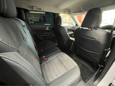 2023 Mitsubishi Outlander