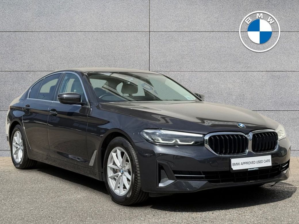 2022 BMW 5 Series