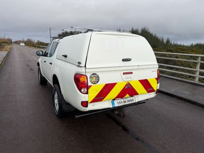 2015 Mitsubishi L200