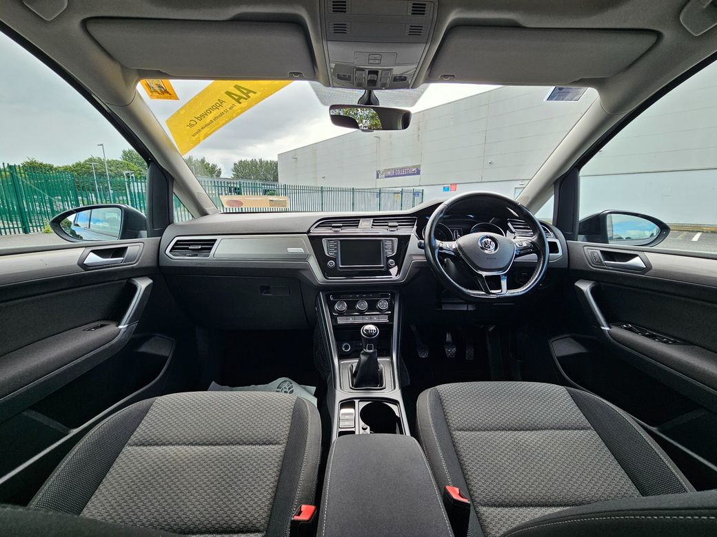 2016 Volkswagen Touran