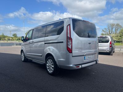 2024 Ford Tourneo Custom