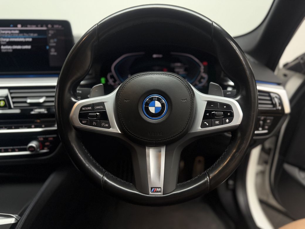 2022 BMW 5 Series