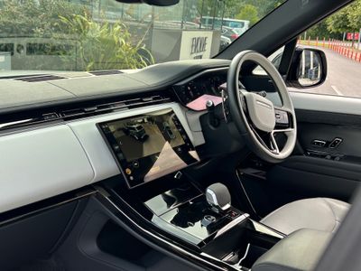 2024 Land Rover Range Rover Sport