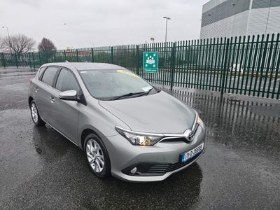2017 Toyota Auris
