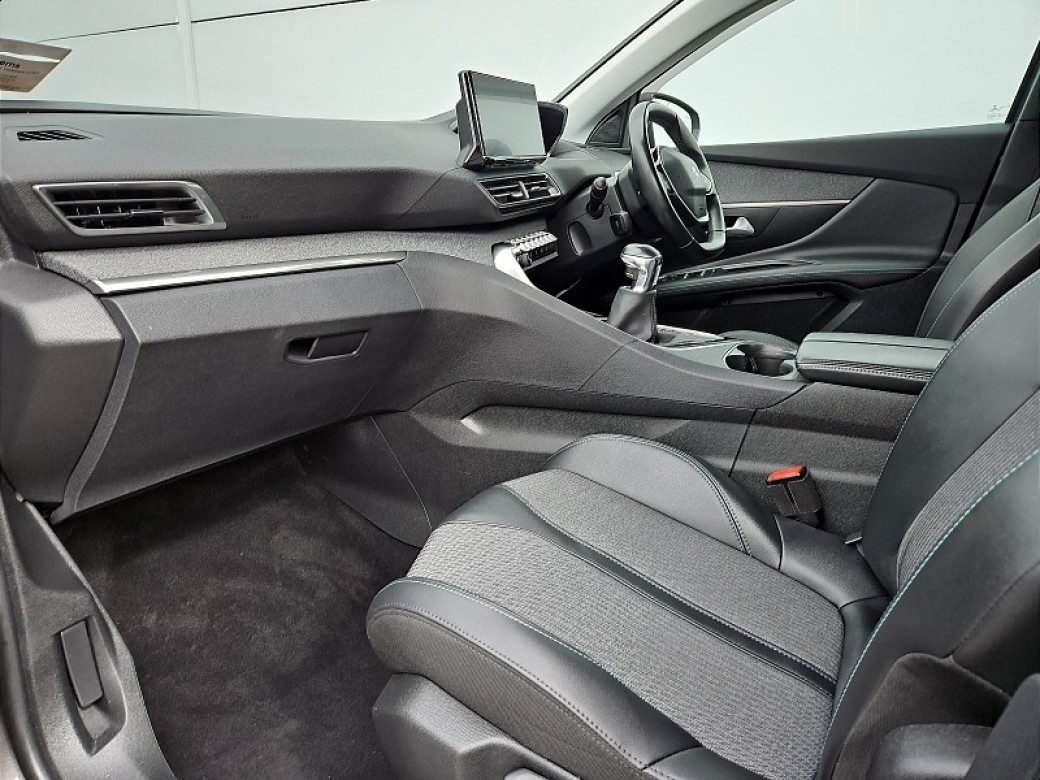 2022 Peugeot 3008