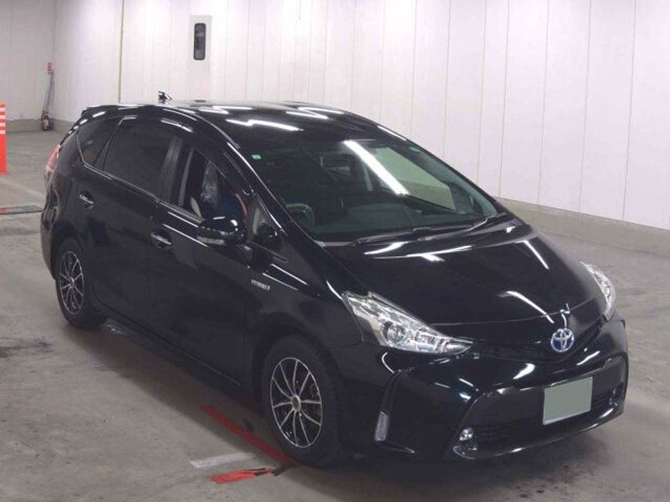 2017 Toyota Prius Alpha