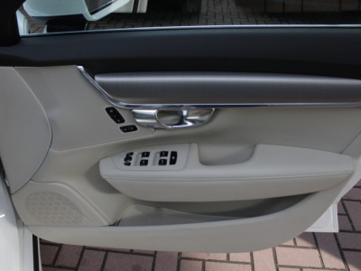 2019 Volvo V90