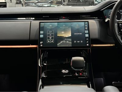 2026 Land Rover Range Rover Sport