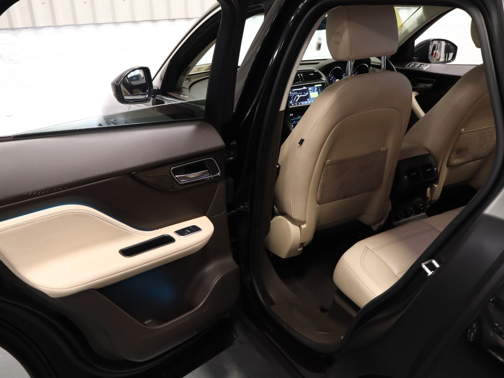 2019 Jaguar F-Pace