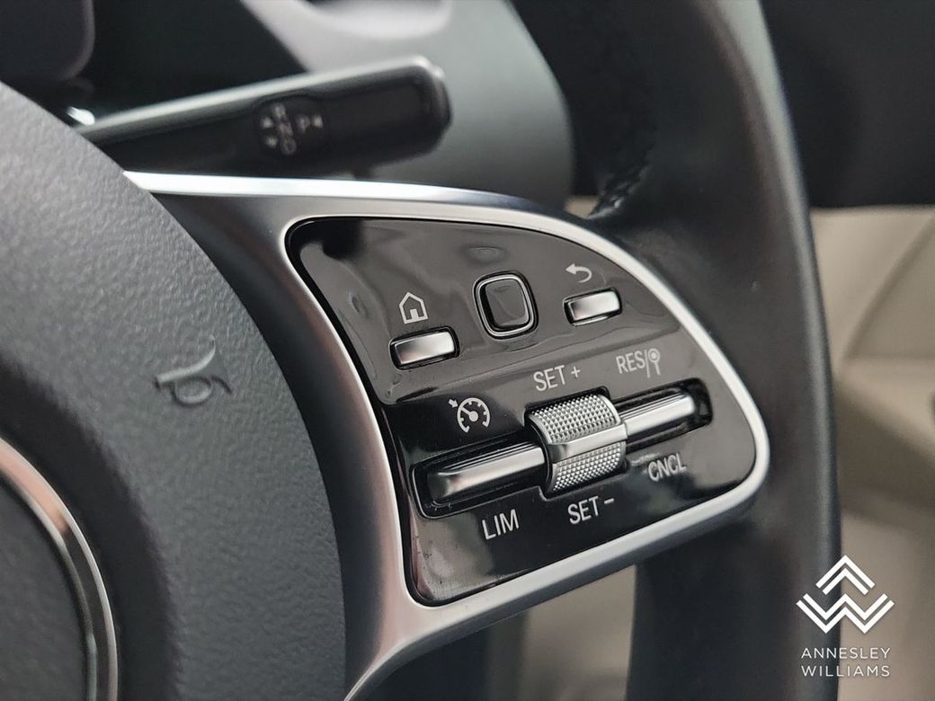 2024 Mercedes-Benz EQA