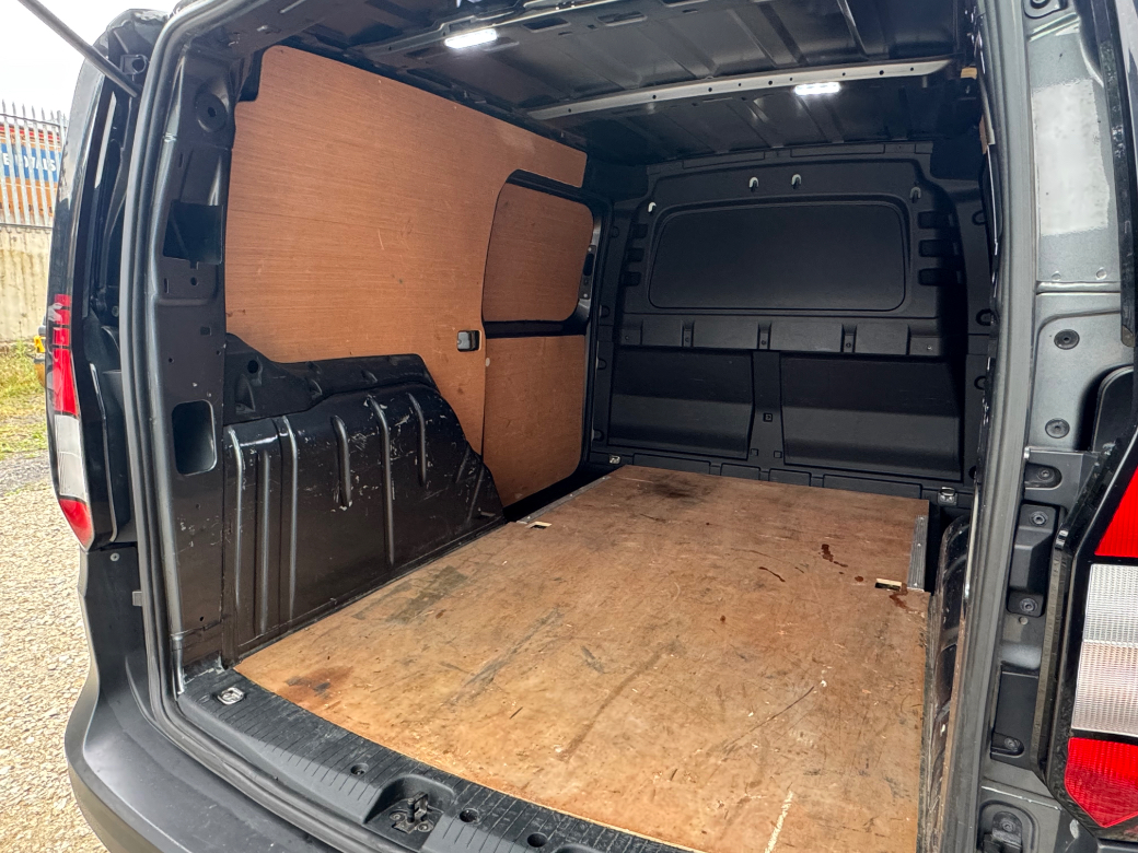 2021 Volkswagen Caddy