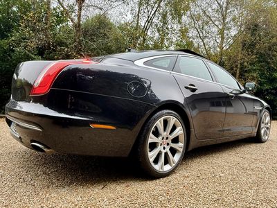 2017 Jaguar XJ