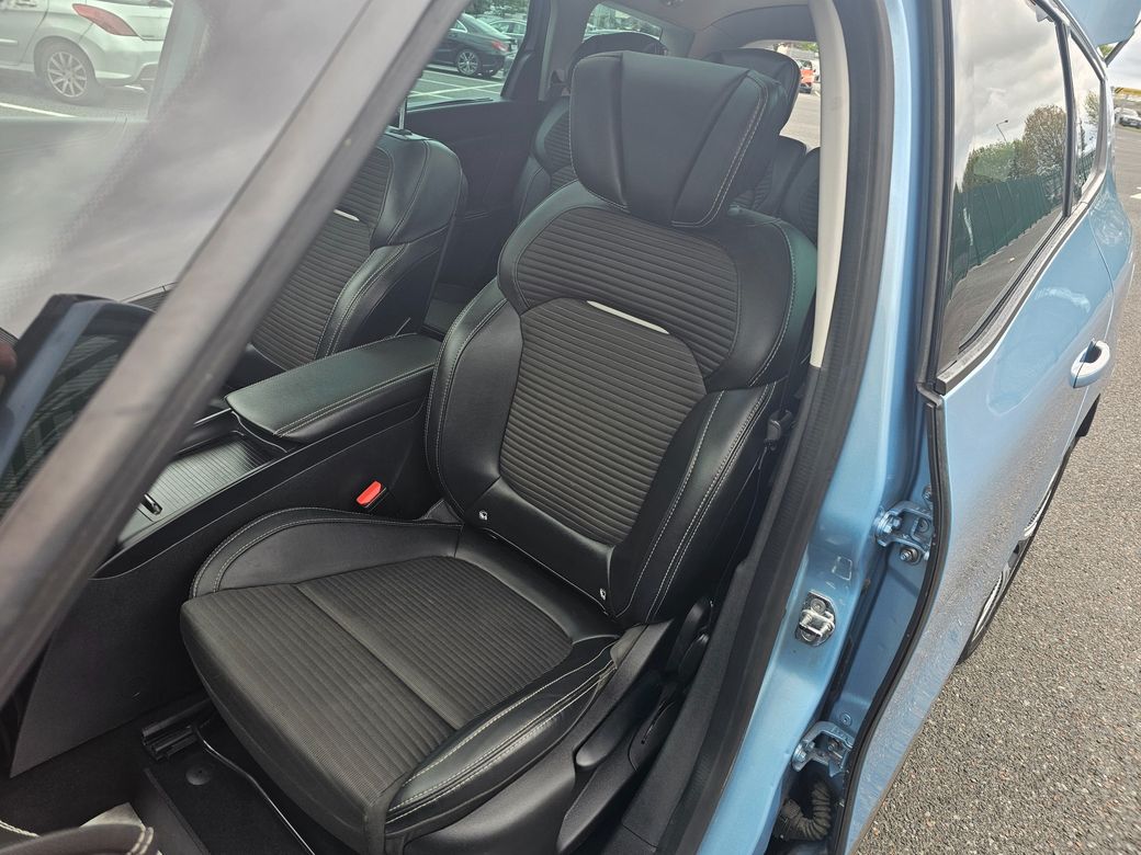 2017 Renault Grand Scenic