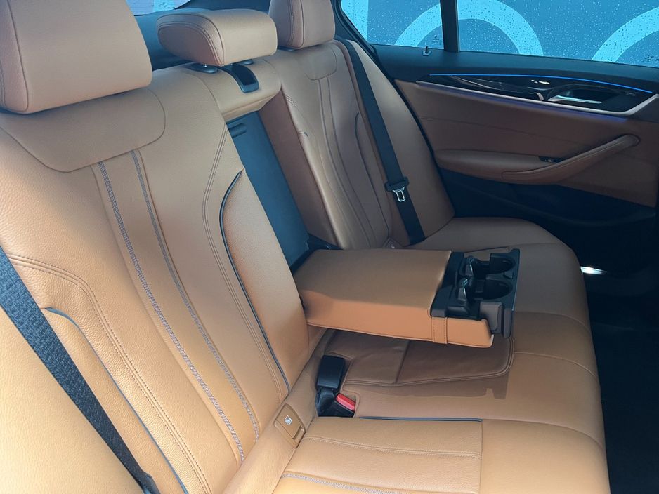 2022 BMW 5 Series
