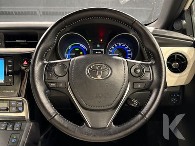 2017 Toyota Auris