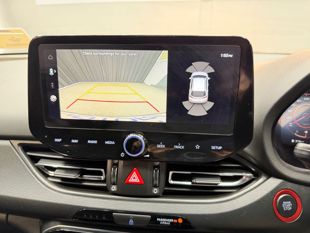 2025 Hyundai i30