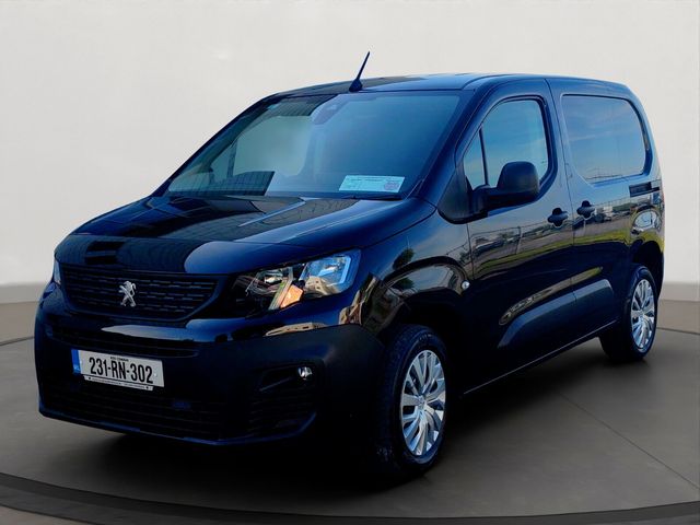 vehicle for sale from Lough Owel Motors